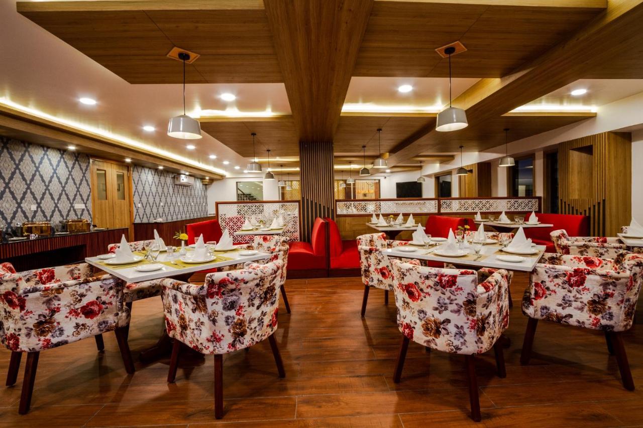 Anand Vardhan Resorts 마날리 외부 사진