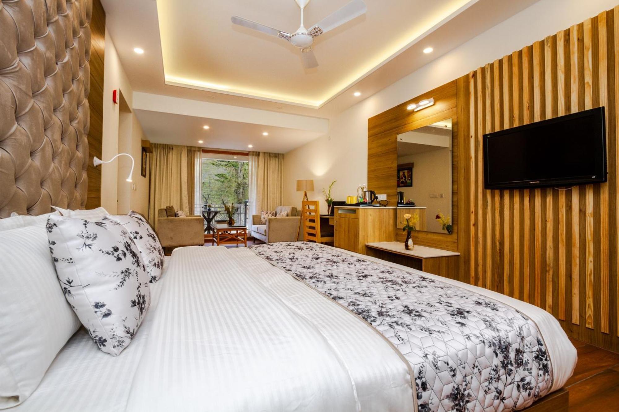 Anand Vardhan Resorts 마날리 객실 사진